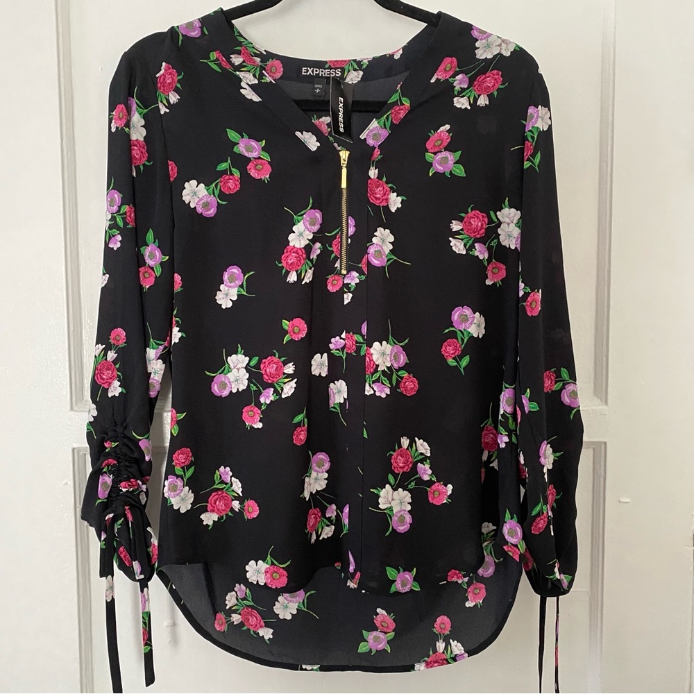 Express Long Sleeve Floral Top